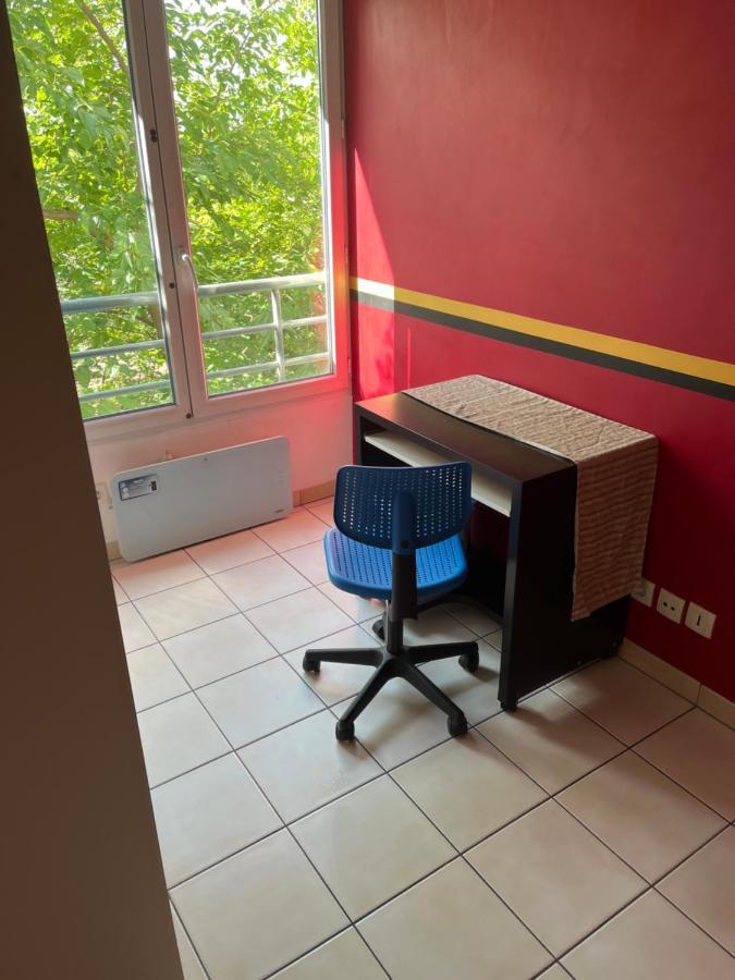 Wilson New Home Сен Дени Екстериор снимка